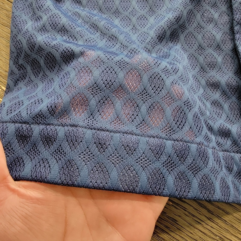 VTG Mint 70s  Shirt Size Medium See Through Button-up Blue Top Textured Mint A15 - Picture 2 of 10